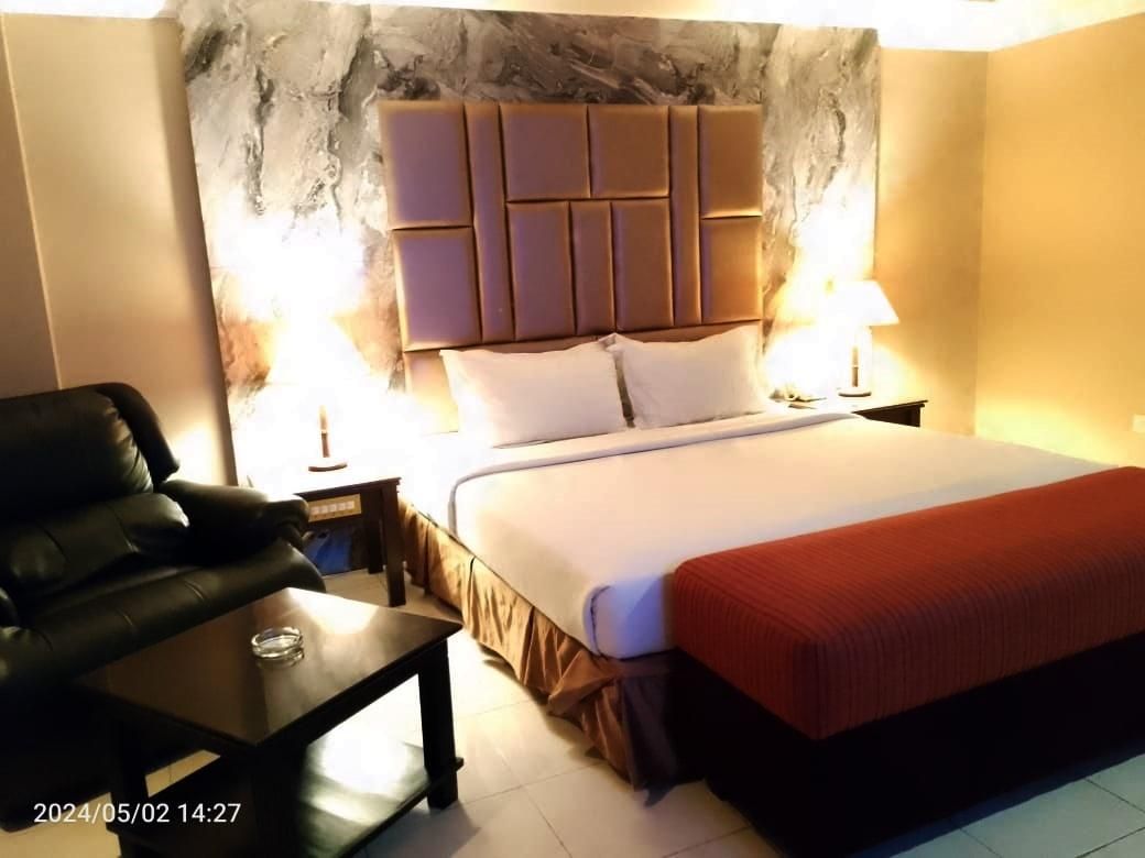 undefined Hotel Olympic 8