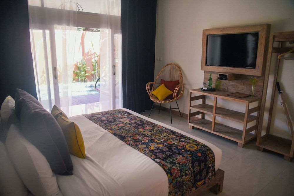 undefined Pesona Beach Resort & Spa 10