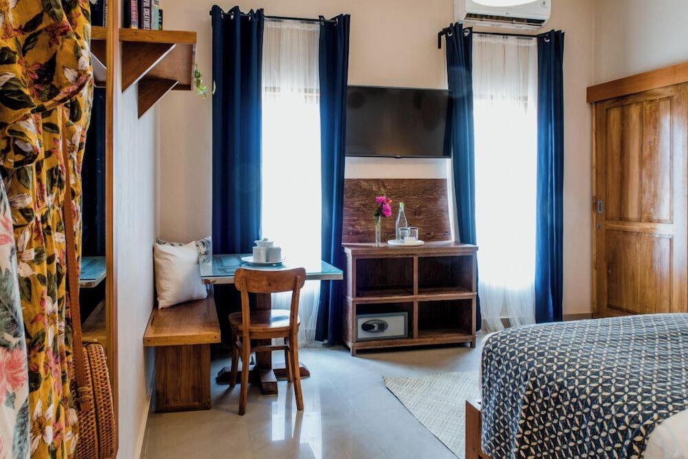 Pesona Beach Resort & Spa Classic Twin Room 9