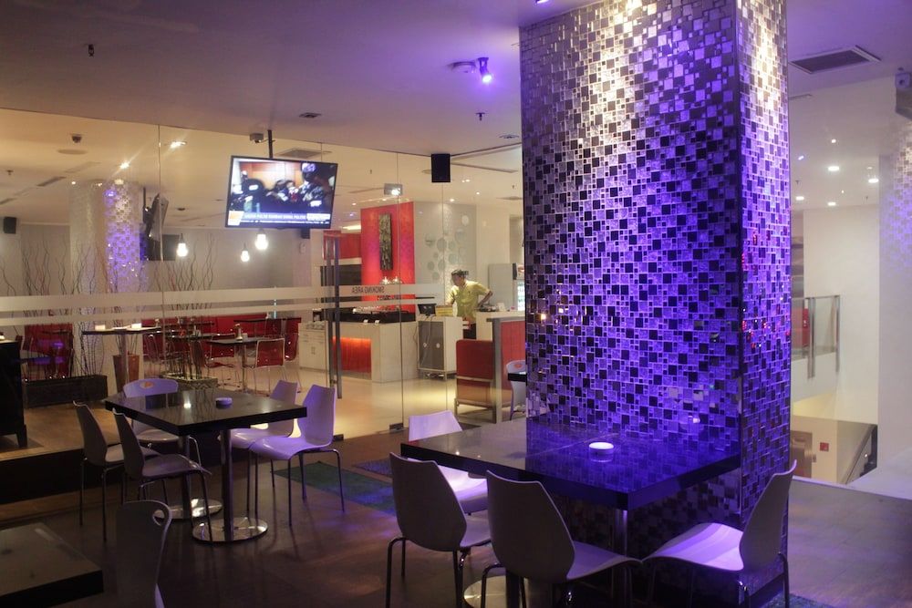 undefined Redstar Hotel 8