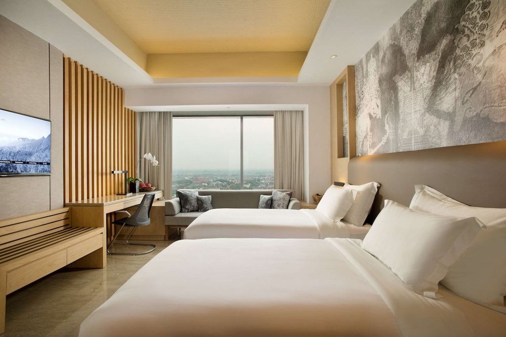 Alila Solo, Java