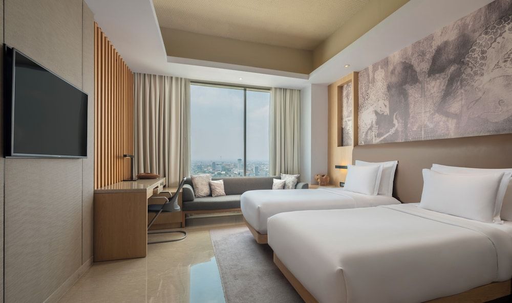 Alila Solo, Java