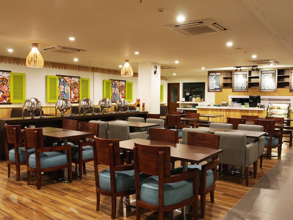 undefined MaxOneHotels.com at Kramat 10