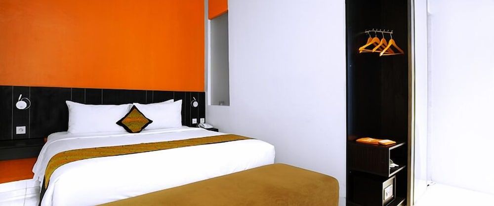 undefined J Hotel Bandara Soekarno Hatta 3