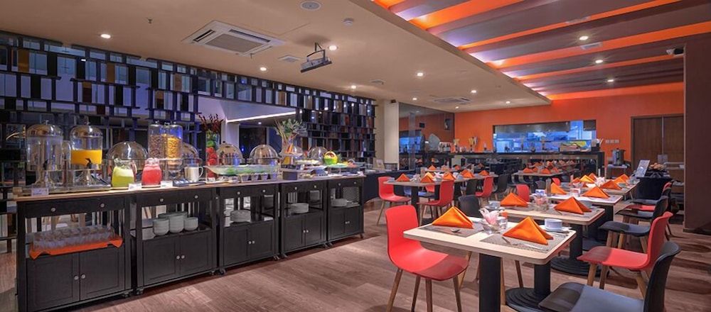 undefined J Hotel Bandara Soekarno Hatta 9