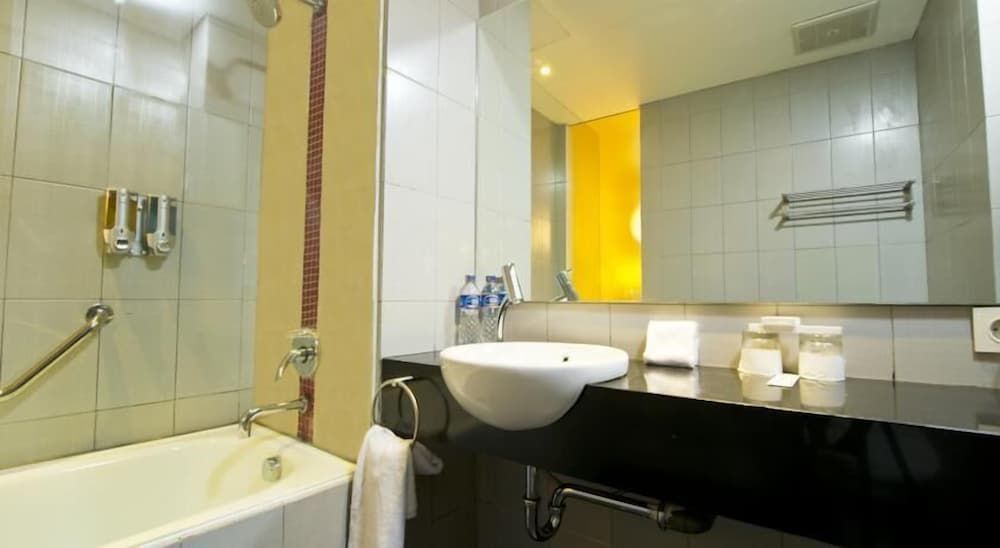 J Hotel Bandara Soekarno Hatta Executive Room 7