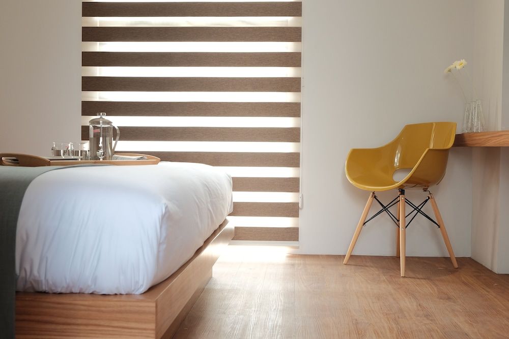 Flat06 Tendean Superior Room, 1 King Bed 2