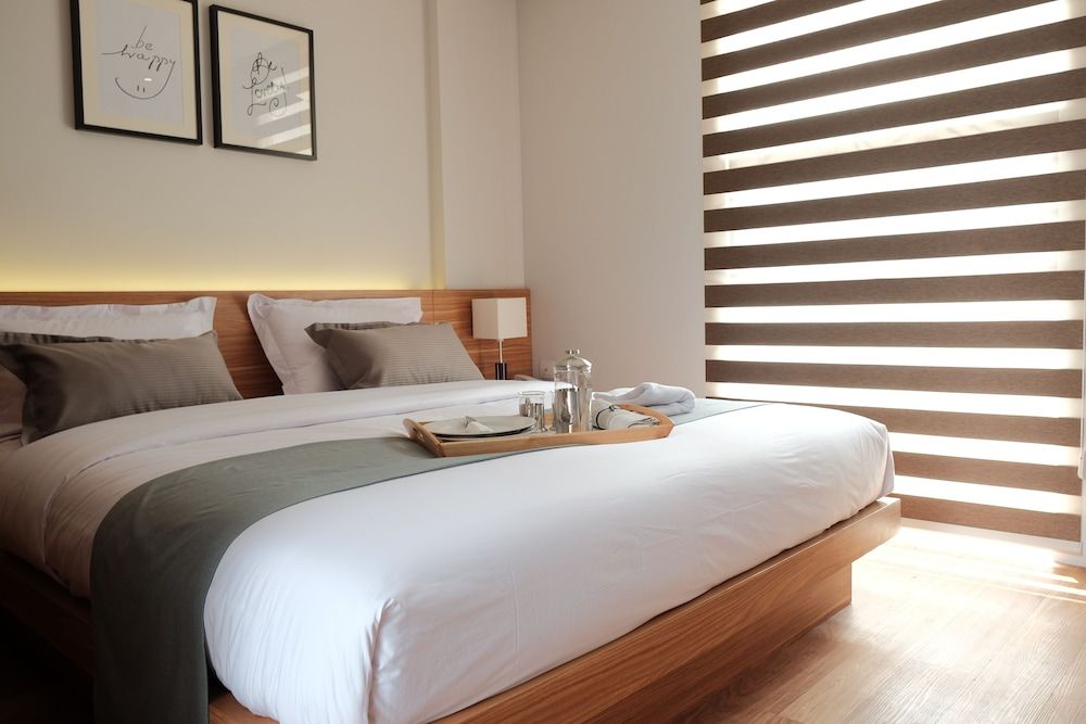 Flat06 Tendean Superior Room, 1 King Bed 4