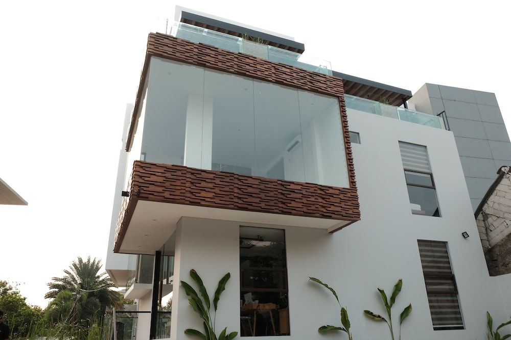 undefined Flat06 Tendean 5