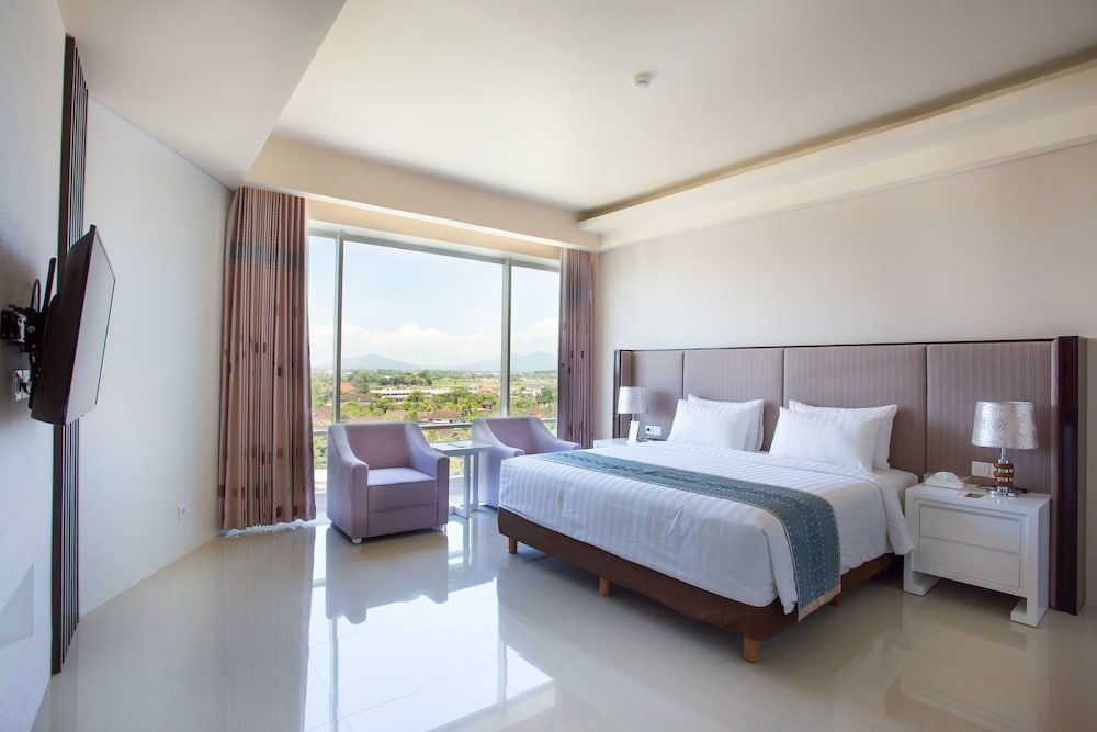 Golden Palace Hotel Lombok Junior Suite, Non Smoking 5