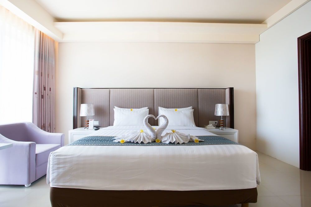 Golden Palace Hotel Lombok Junior Suite, Non Smoking 4