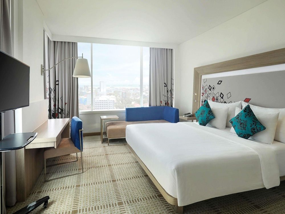 Suite, 1 King Bed