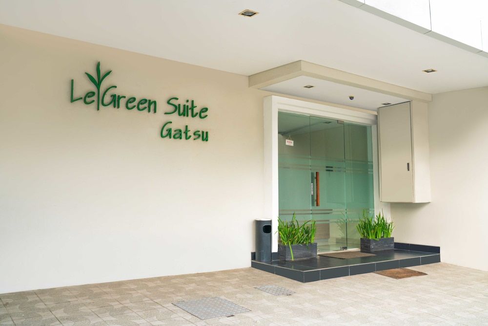undefined LeGreen Suite Gatot Subroto