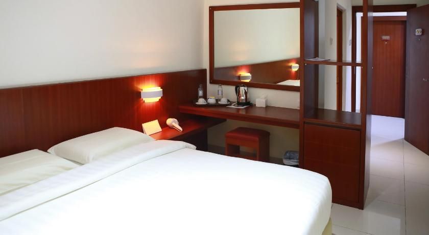 undefined Aviari Hotel 8