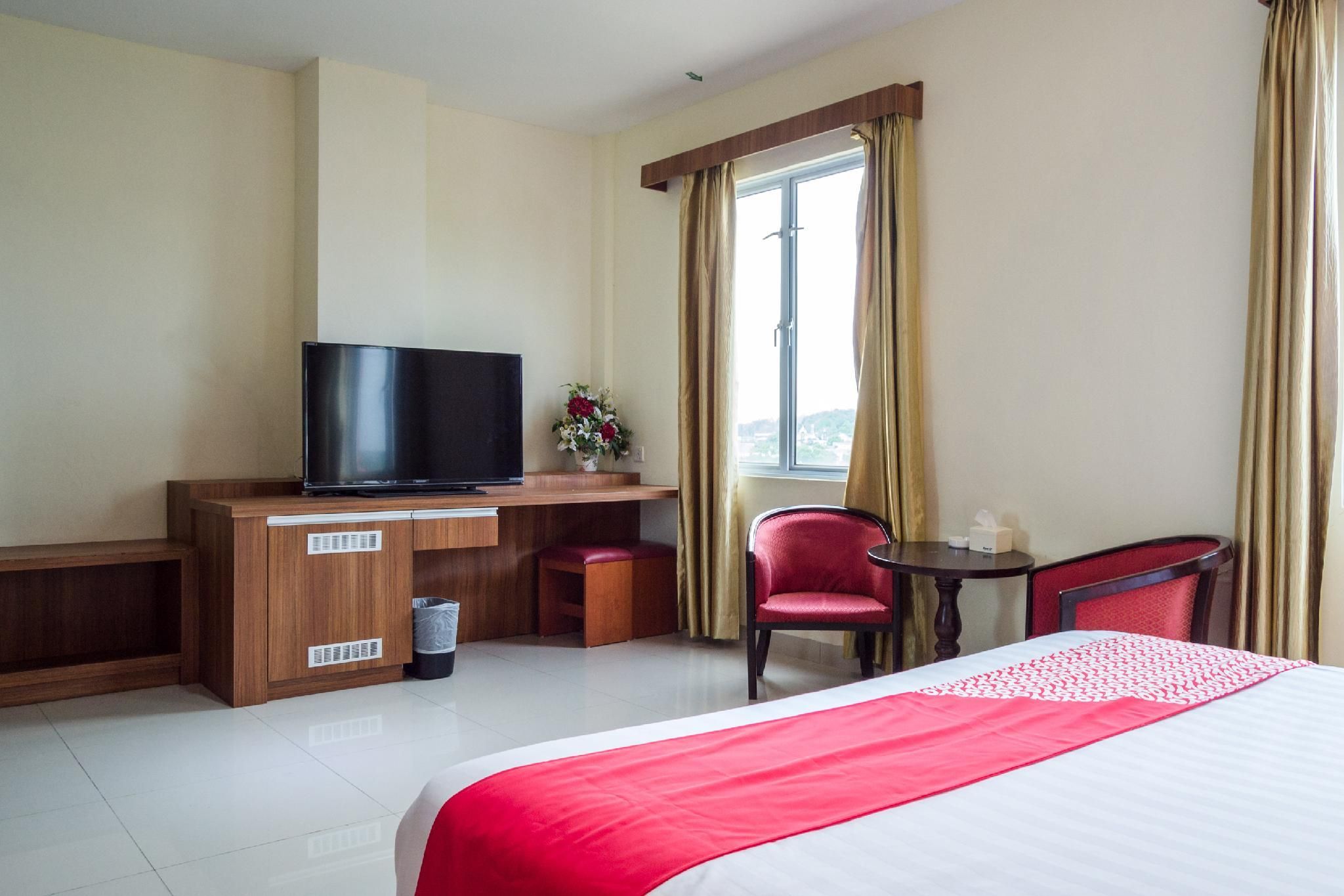 undefined Aviari Hotel 7