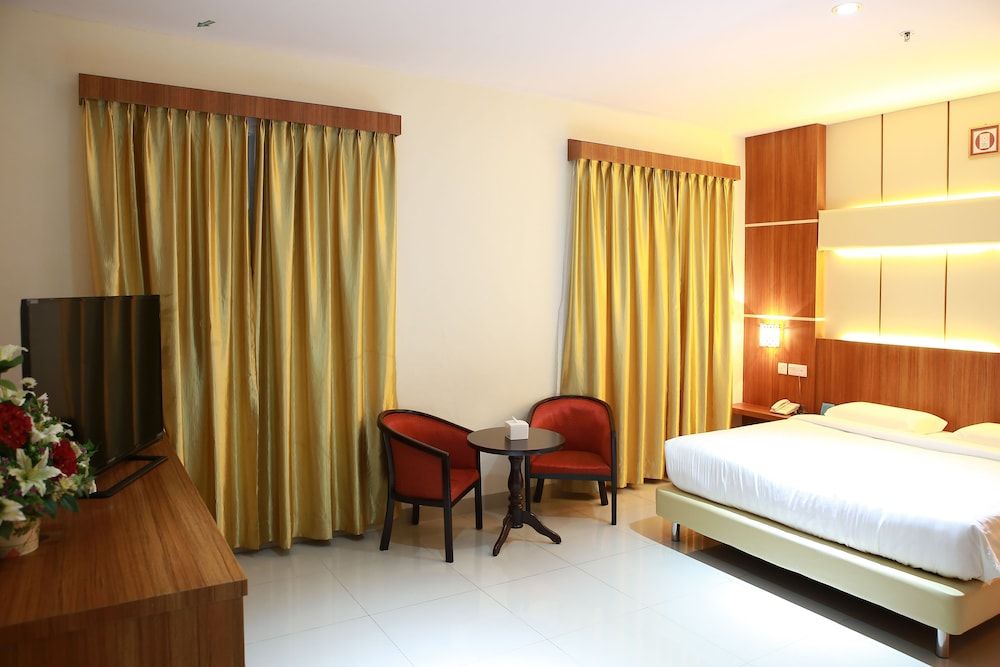 undefined Aviari Hotel 3