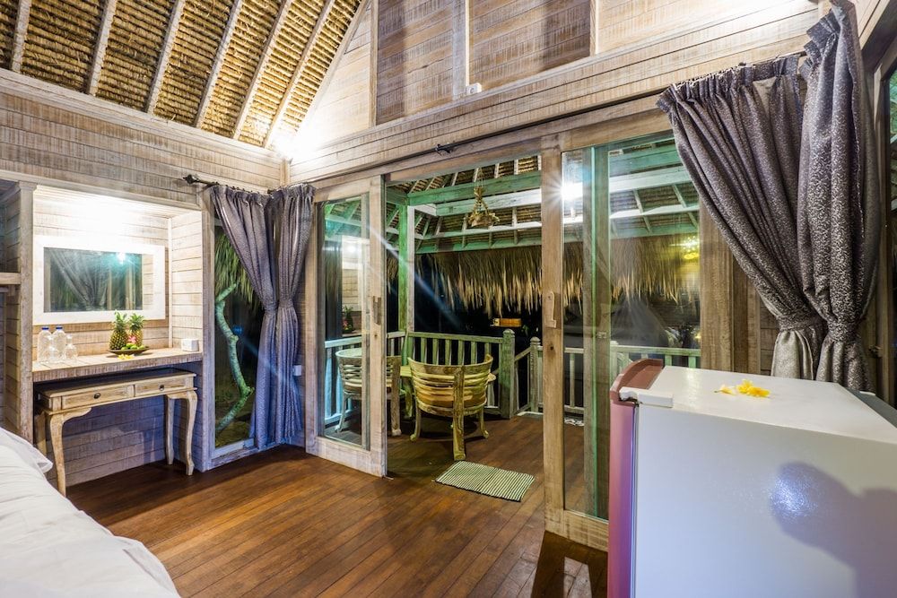 The Dafish Ceningan Deluxe Cottage 6