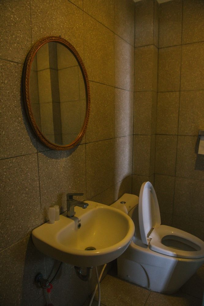 Freddies Santai Sumurtiga Deluxe Family Room 4