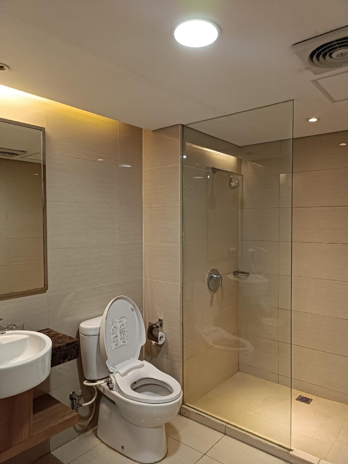 undefined Grand Tropic Suites Hotel 8