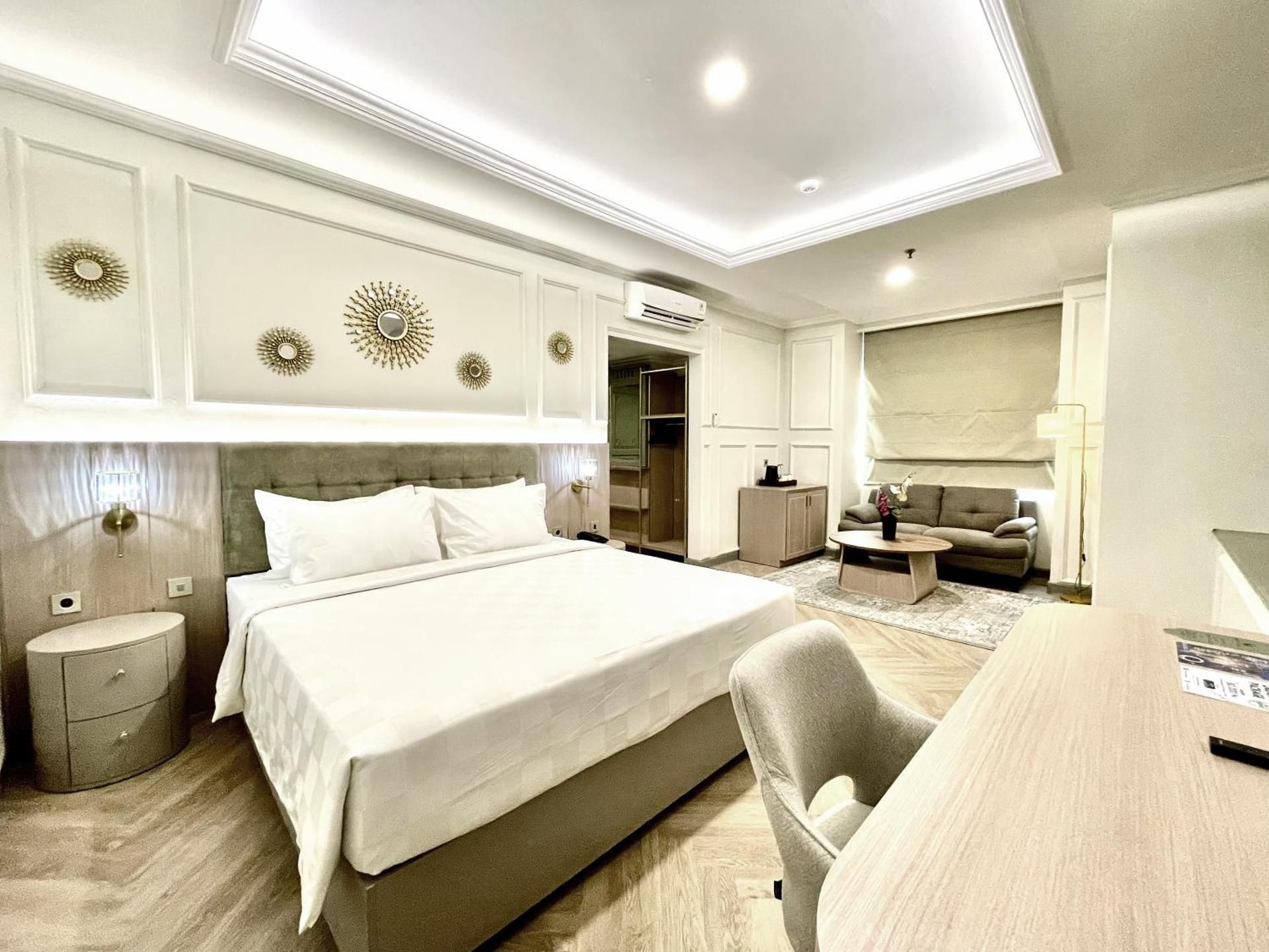 Junior Suite Room