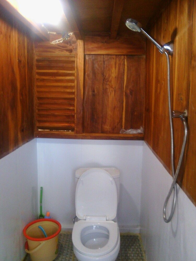 Komodo Cruise Boat Superior Cabin, 1 Bedroom, Beach View, Sea Facing 8