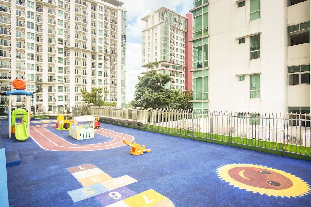 Children's play area - outdoor