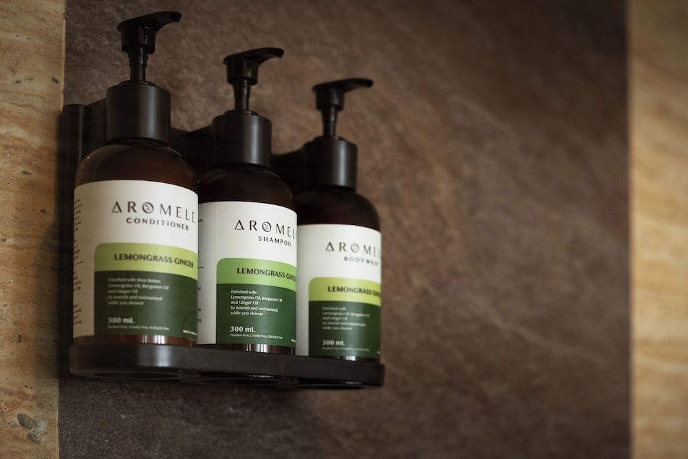 Wyndham Panbil Batam Deluxe Room, 1 Queen Bed, Smoking (Garden) 4