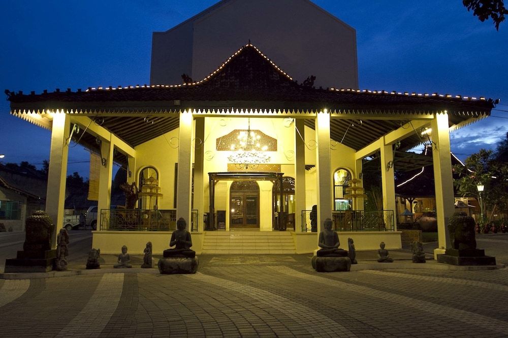 undefined SARE Suites 2