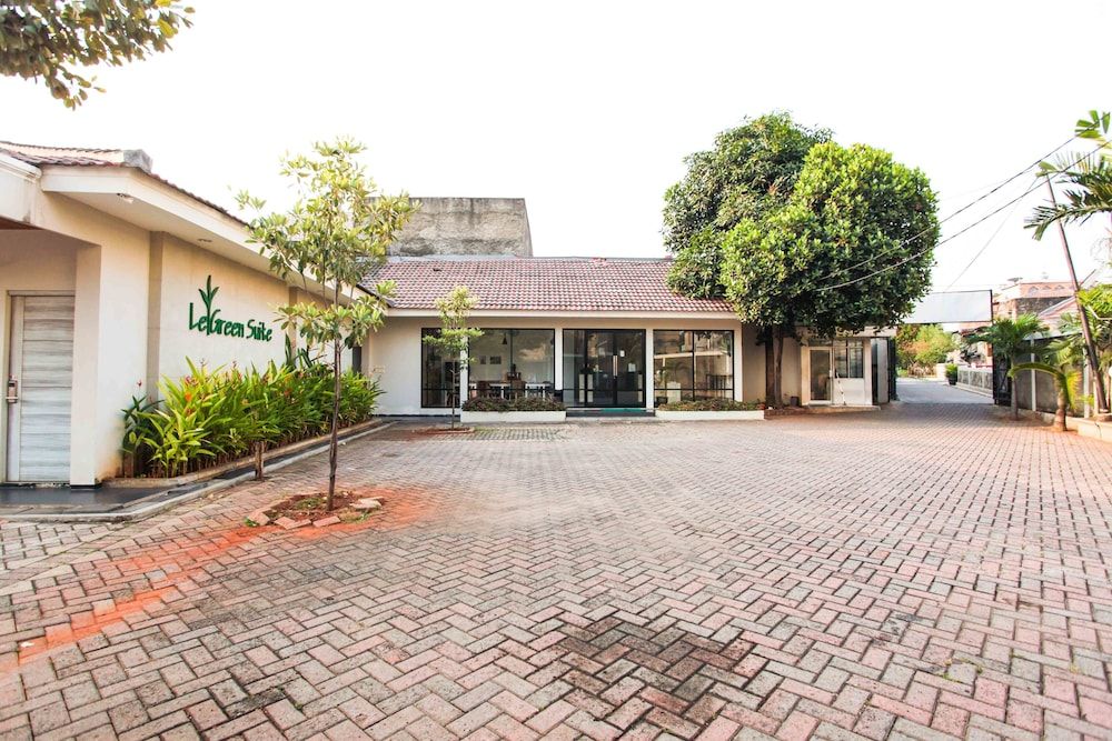 undefined LeGreen Suite Supomo 4