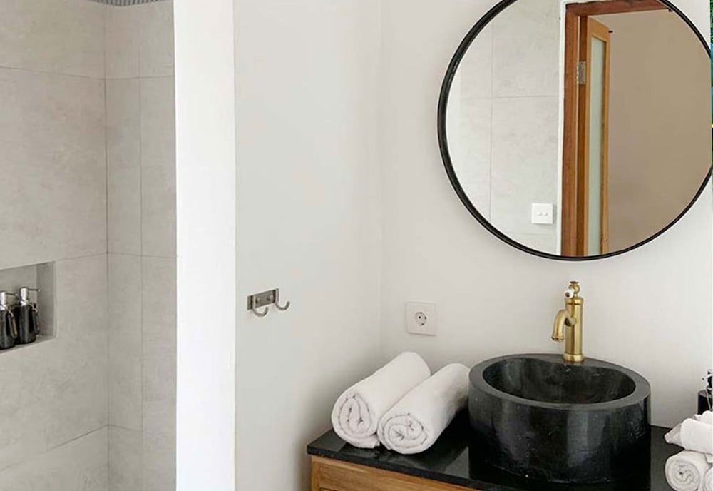 The White Villas Ubud Suite with terrace 6