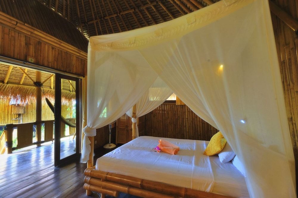 Rinjani Beach Eco Resort Bamboo Bungalow 7