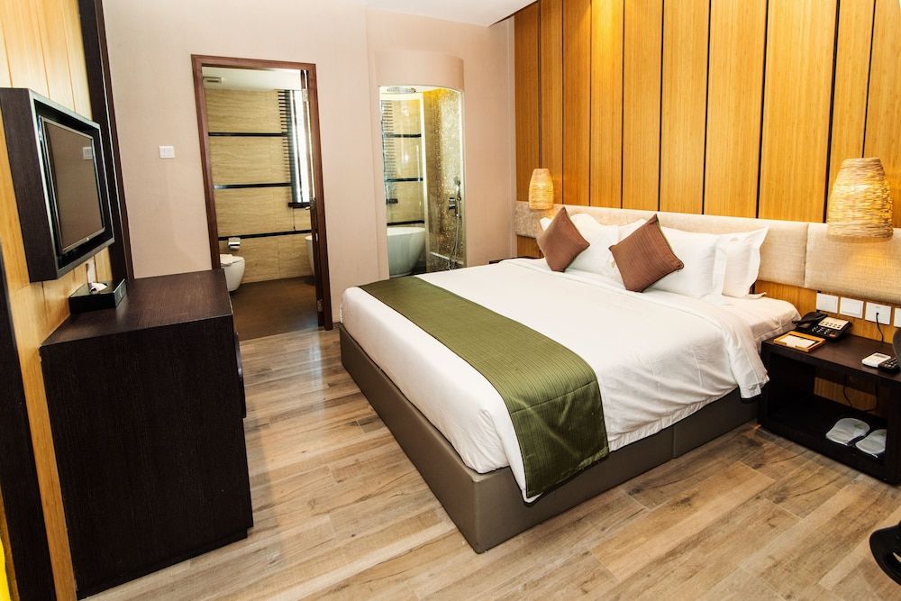 Eska Hotel Deluxe Room