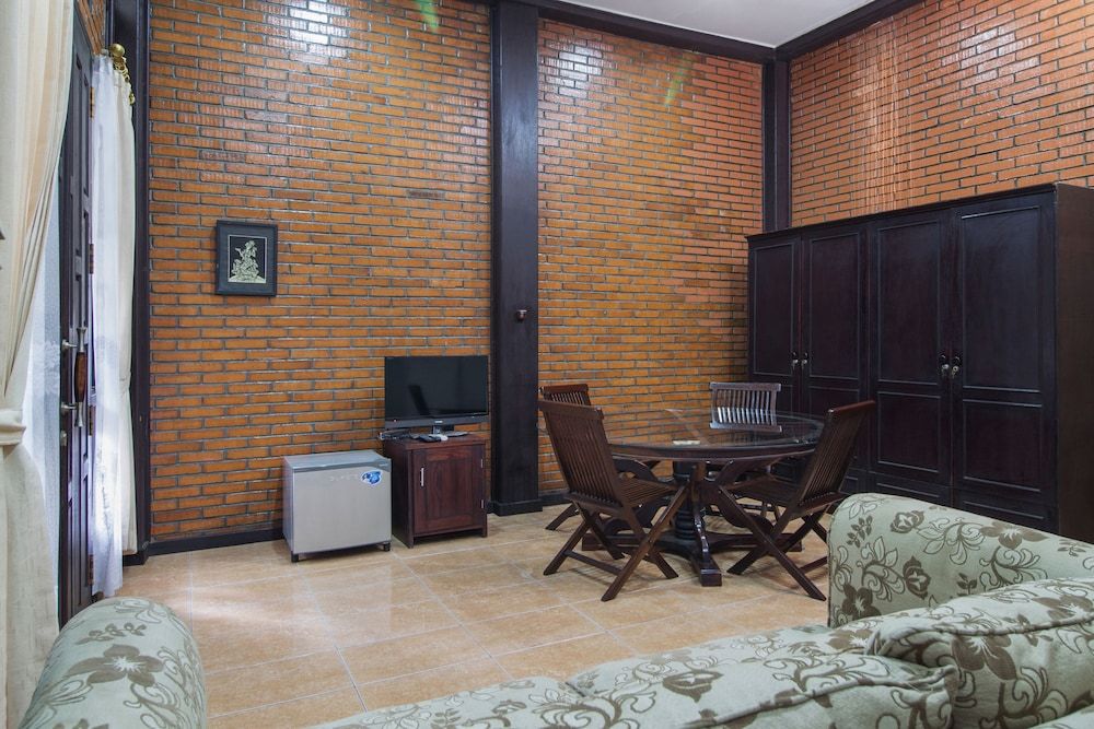 RedDoorz @ Cilandak Timur Double Room 19