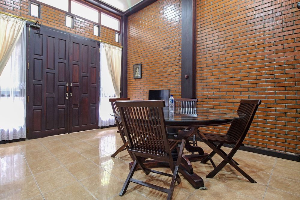 undefined RedDoorz @ Cilandak Timur 10