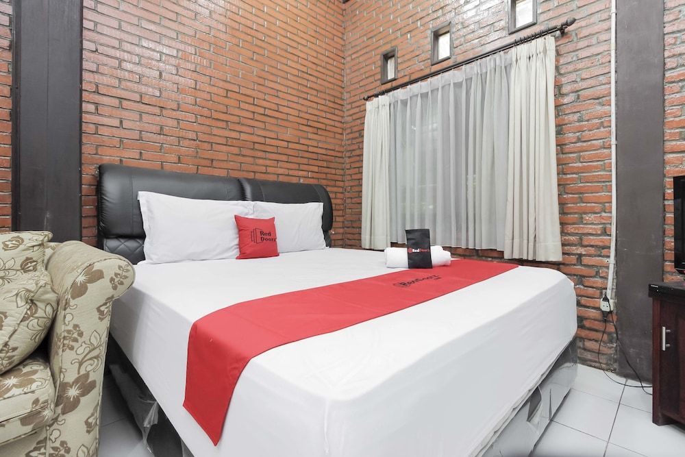 undefined RedDoorz @ Cilandak Timur 2