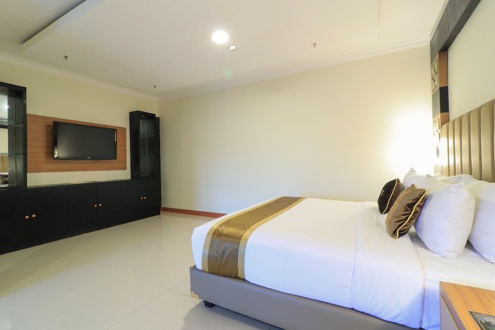 undefined Coin's Hotel Jakarta 8