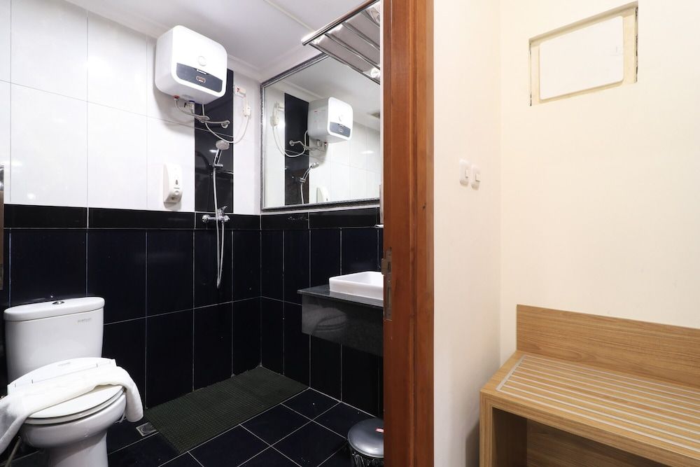 undefined Coin's Hotel Jakarta 10