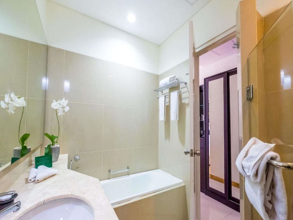 Junior Room (Suite)