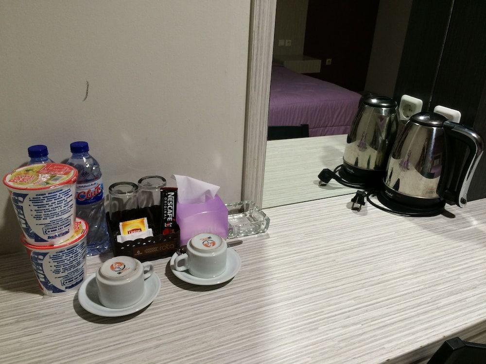 Pax Hotel Jakarta Deluxe Room, 1 King Bed 7