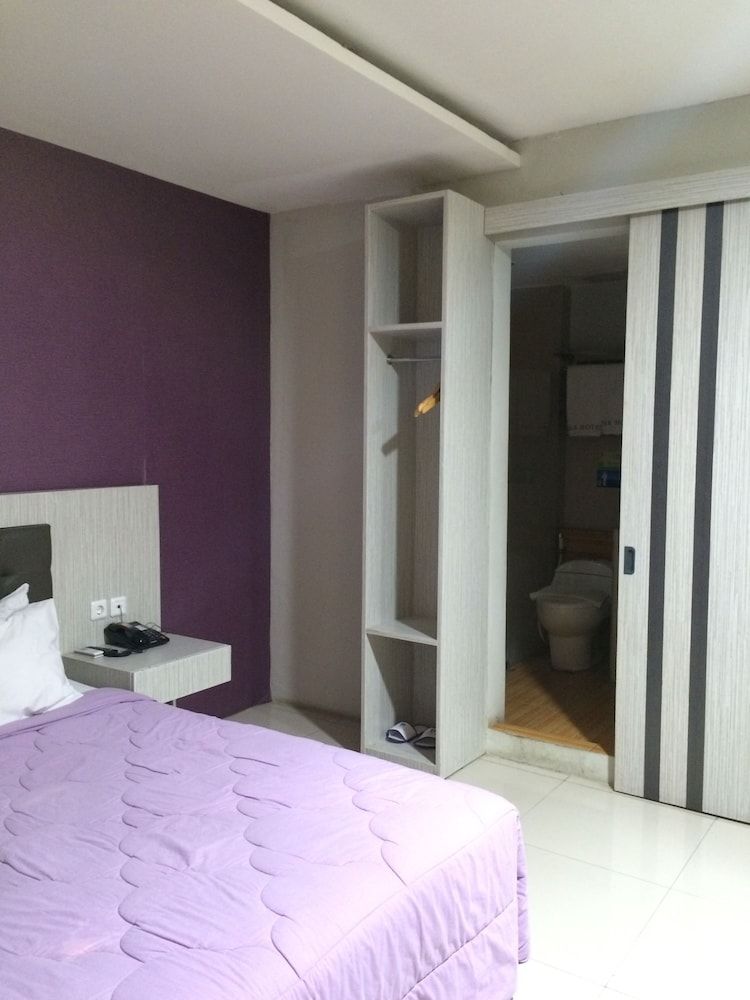 Pax Hotel Jakarta Deluxe Room, 1 King Bed 2