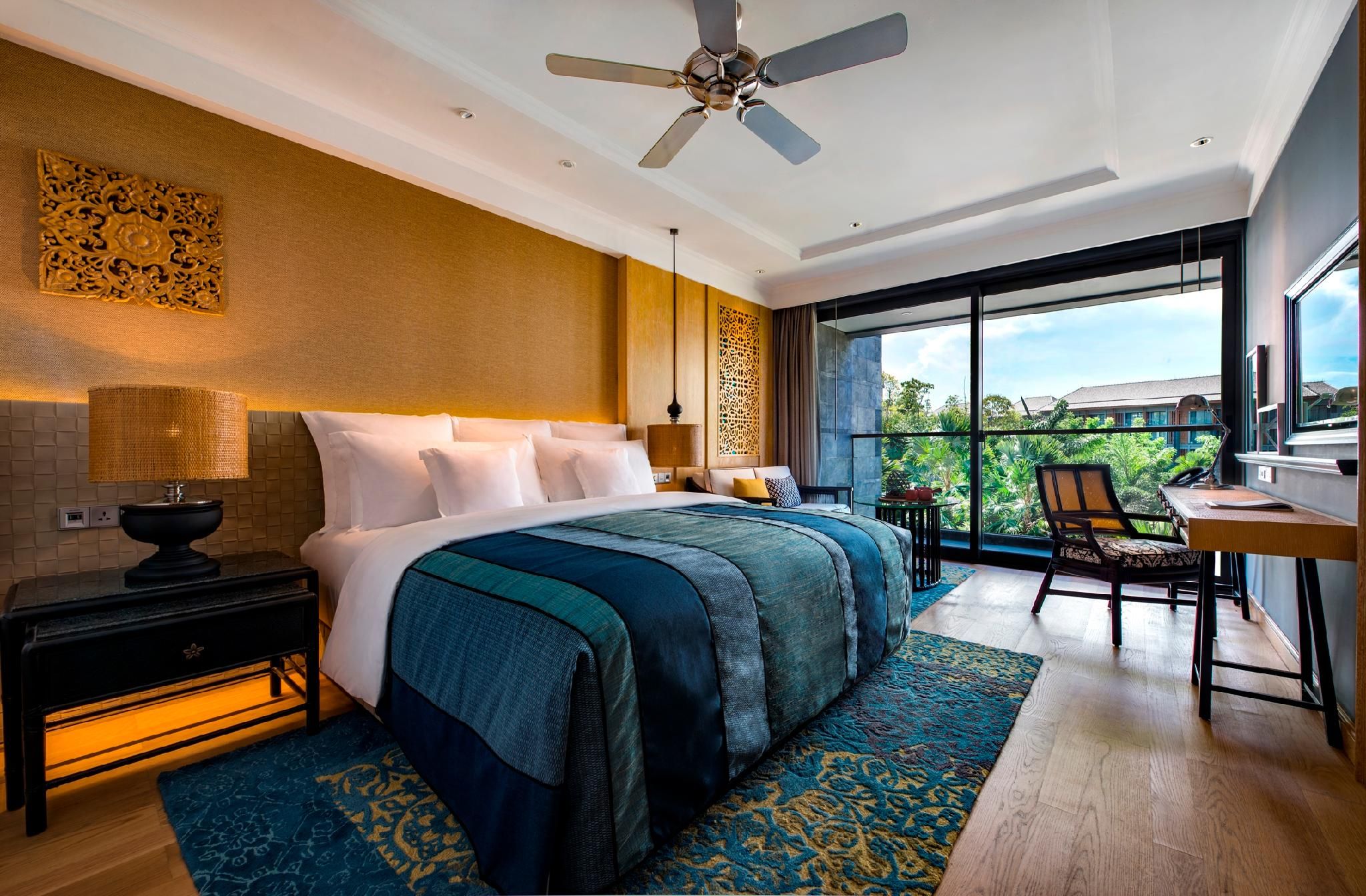 2 Single Standard Partial Ocean View