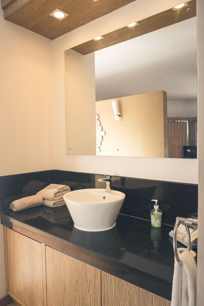 Ocean View Residence - Hotel Jepara Deluxe Room 15