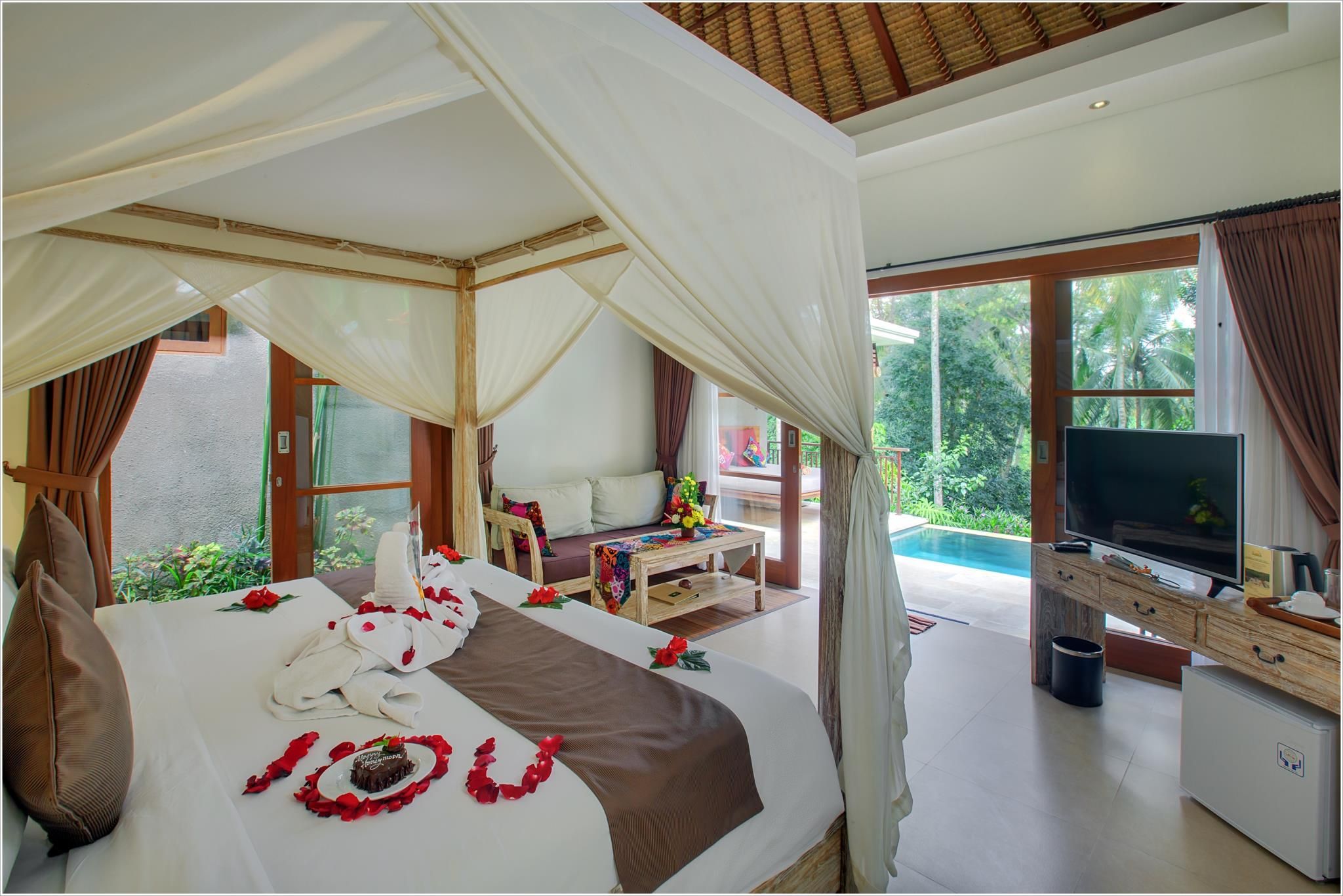Honeymoon Pool Villa