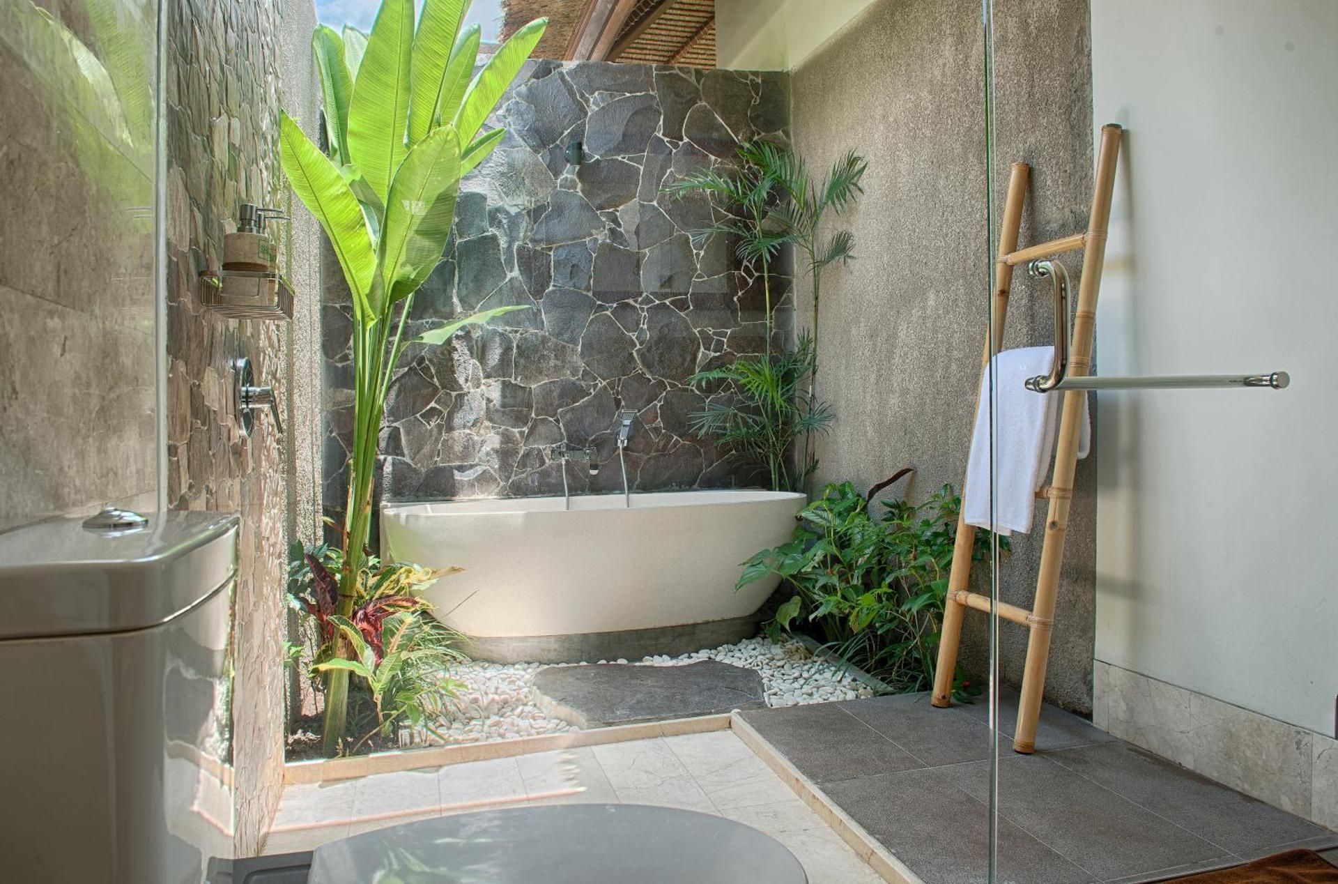 Deluxe One-Bedroom Villa with Private Pool and Complimentary Afternoon Tea