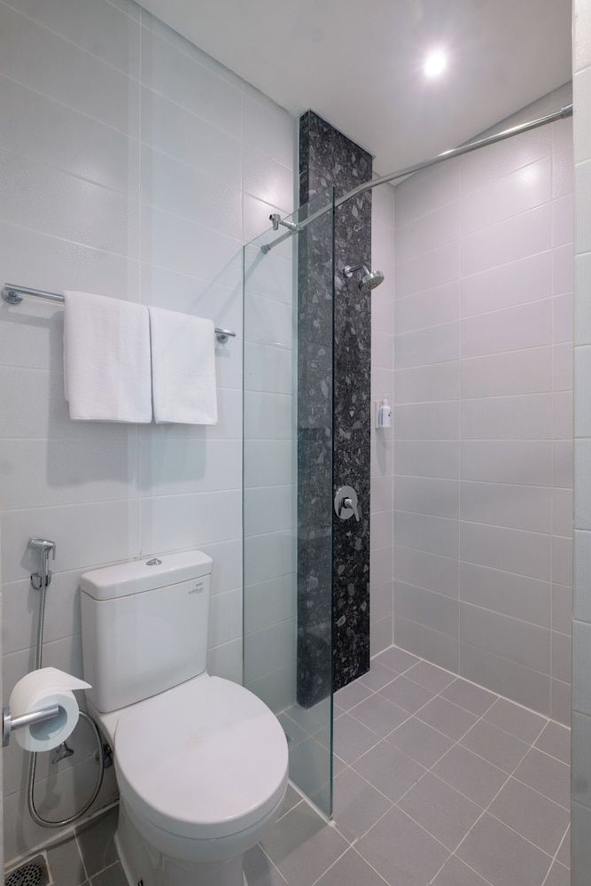 Zest Jemursari by Swiss-Belhotel International Zest New Queen Room 7