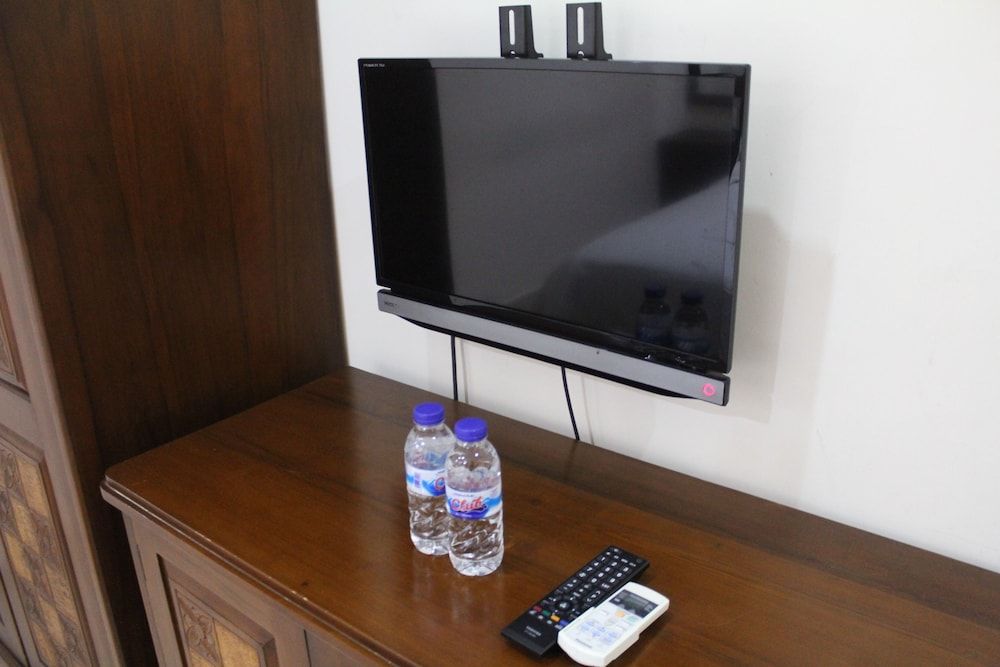 Walan Syariah Hotel Superior Double Room with Free Airport Shuttle 4