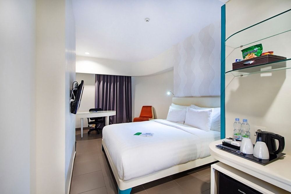 undefined Blue Sky Hotel Petamburan 8