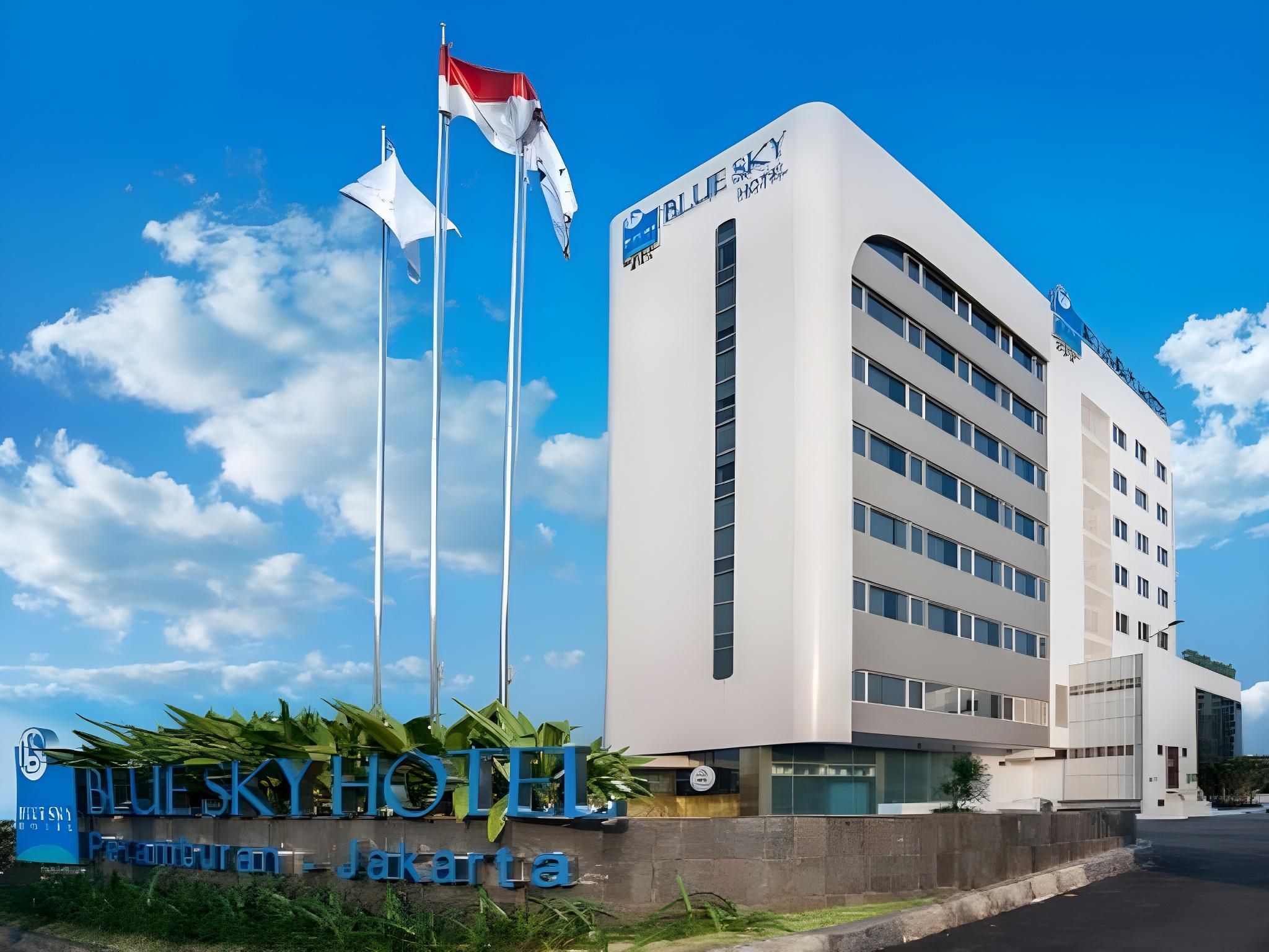 undefined Blue Sky Hotel Petamburan 2