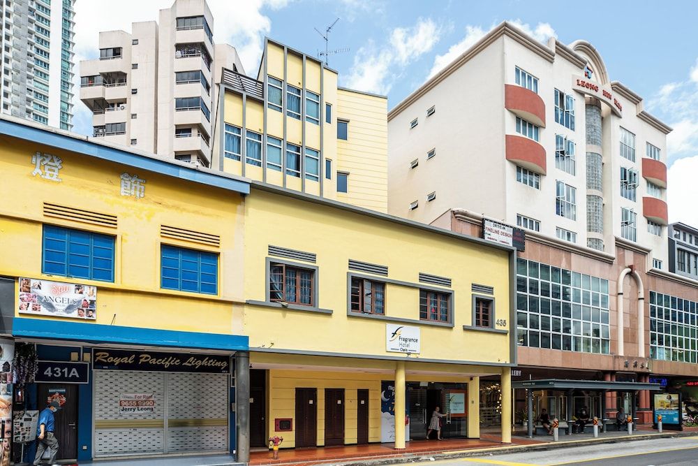 undefined Fragrance Hotel - Oasis 2