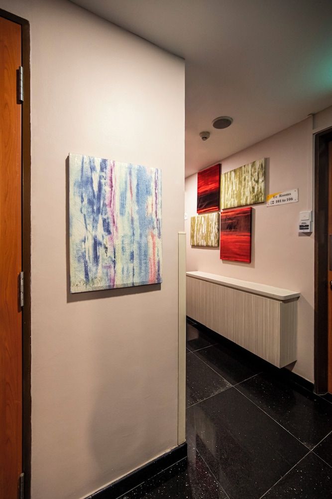 undefined Fragrance Hotel - Oasis 9